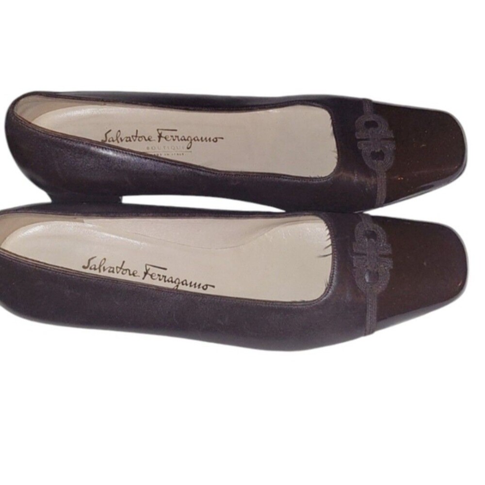 VTG Salvatore Ferragamoo Womens Brown Patent Toe Pumps Size 8 2” Heel Classic